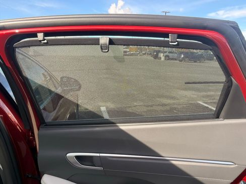 New 2025 Hyundai Sonata Limited image 34