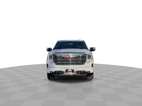 New 2026 GMC Sierra 1500 Denali w/ Denali Reserve Package AWD/4WD image 3
