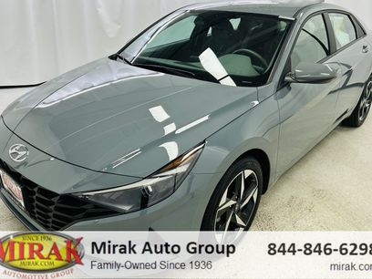 Certified 2023 Hyundai Elantra SEL w/ Convenience Package