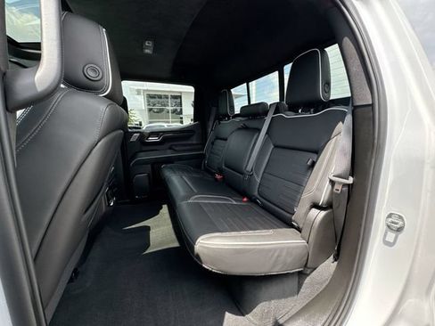 Used 2022 GMC Sierra 1500 AT4X AWD/4WD image 26