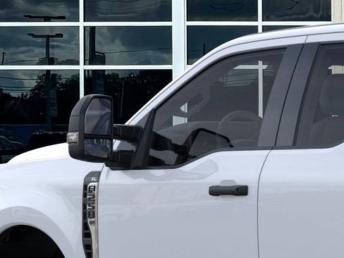 New 2025 Ford F250 XL w/ XL Chrome Package image 42