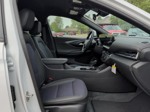 New 2026 Buick Envista Sport Touring w/ Convenience I Package FWD image 42