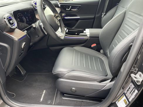 Certified 2025 Mercedes-Benz GLC 300 image 21