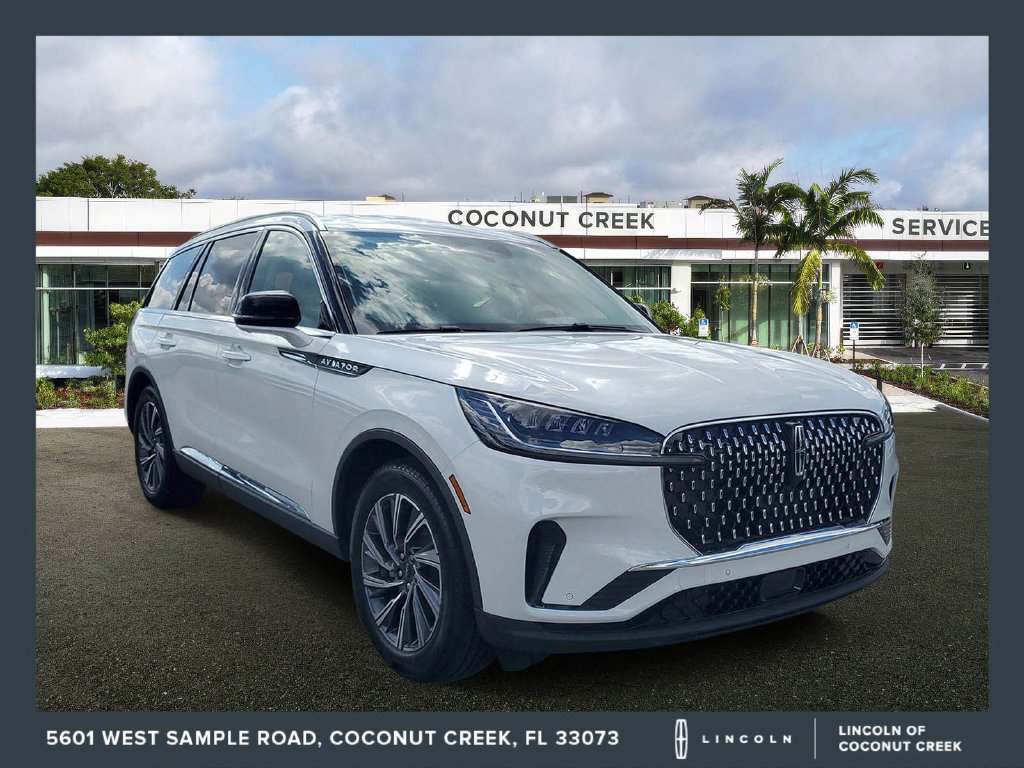 New 2026 Lincoln Aviator 2WD image 1