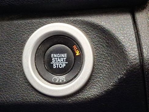 Used 2017 RAM 1500 Rebel w/ Luxury Group image 27