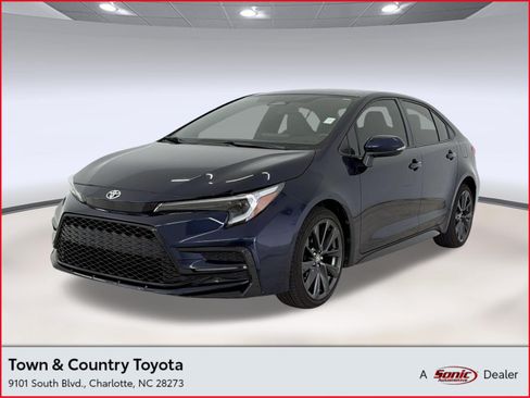 Used 2024 Toyota Corolla SE FWD image 1