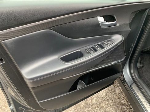 Used 2019 Hyundai Santa Fe Limited AWD/4WD image 22