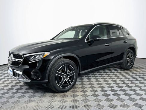 Certified 2026 Mercedes-Benz GLC 300 4MATIC image 2