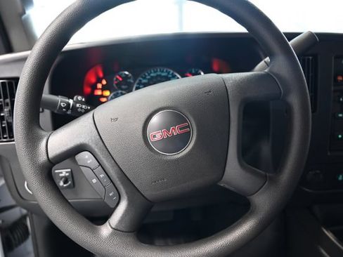 New 2026 GMC Savana 3500 w/ Driver Convenience Package RWD image 22