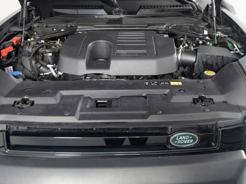 Used 2024 Land Rover Defender 90 X-Dynamic SE AWD/4WD image 45