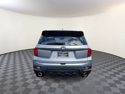 Used 2023 Honda Passport EX-L image 6