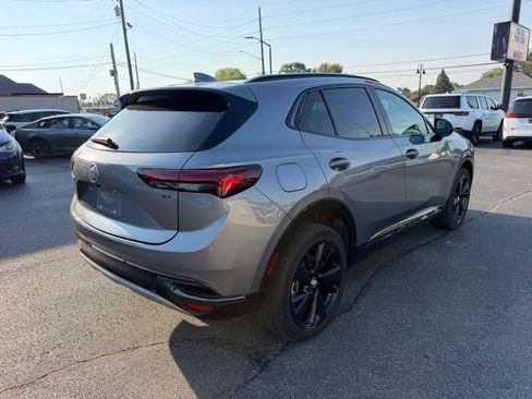 Used 2022 Buick Envision Preferred FWD image 4