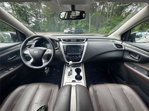Used 2016 Nissan Murano Platinum w/ Platinum Technology Package FWD image 13