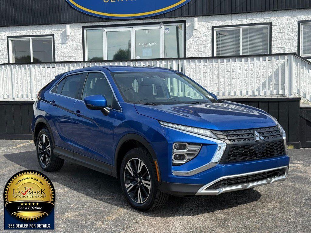 Used 2024 Mitsubishi Eclipse Cross SE AWD/4WD image 3