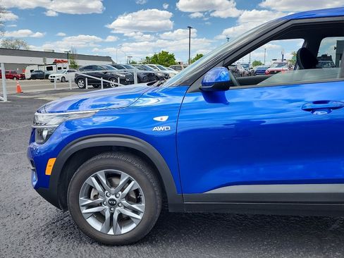 Used 2021 Kia Seltos LX AWD/4WD image 10