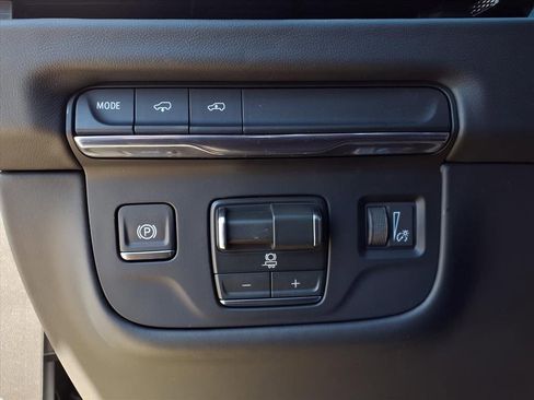 New 2026 Cadillac Escalade Platinum Sport image 22