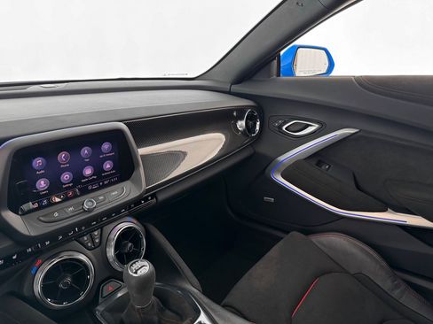Used 2023 Chevrolet Camaro ZL1 image 25