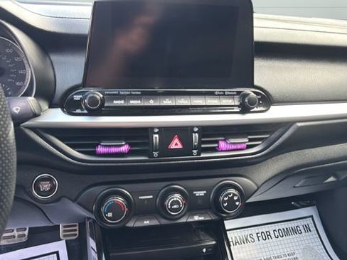 Used 2021 Kia Forte GT w/ GT2 Package image 14