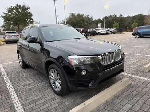Used 2017 BMW X3 sDrive28i image 6