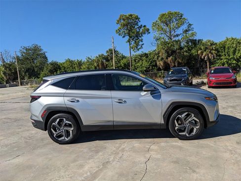 Used 2022 Hyundai Tucson Limited w/ Cargo Package image 10