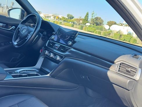 Used 2022 Honda Accord Sport image 30
