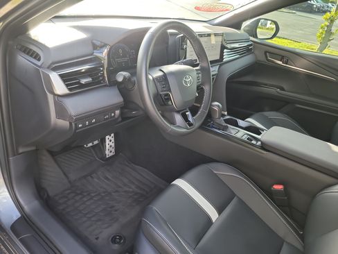 Used 2026 Toyota Camry SE w/ Multimedia Upgrade Package FWD image 18