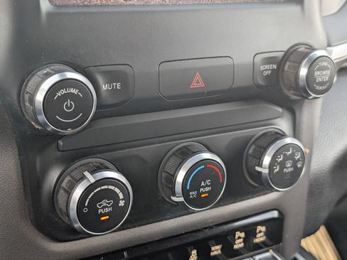 Used 2022 RAM 1500 Big Horn RWD image 21