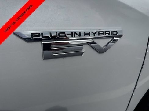 Used 2024 Mitsubishi Outlander SEL Black Edition AWD/4WD image 12