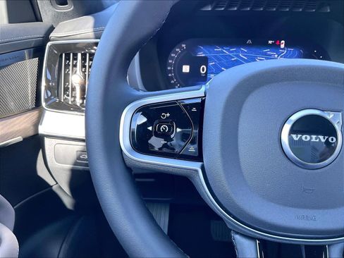New 2026 Volvo XC90 T8 Ultra w/ Lounge Package image 17
