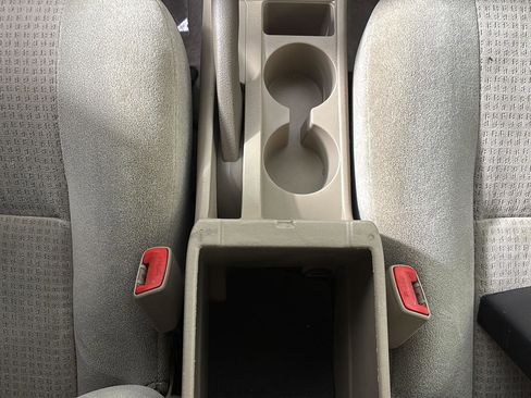 Used 2006 Toyota Corolla CE FWD image 32