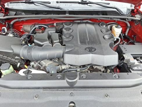 Used 2019 Toyota 4Runner SR5 image 31