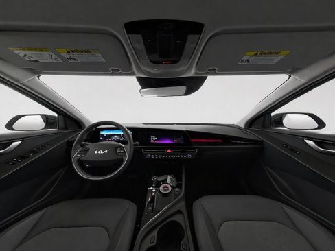 Certified 2023 Kia Niro Wind FWD image 28