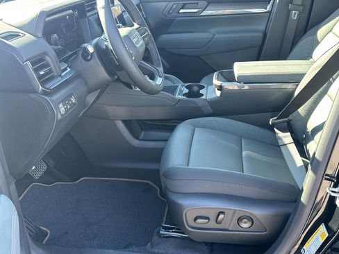 New 2026 GMC Terrain AT4 w/ Convenience Package III AWD/4WD image 9