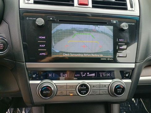 Used 2016 Subaru Outback 3.6R Limited image 30