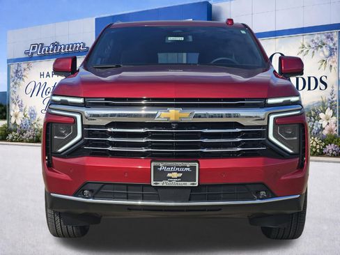 New 2026 Chevrolet Suburban LT w/ Comfort Package RWD image 6