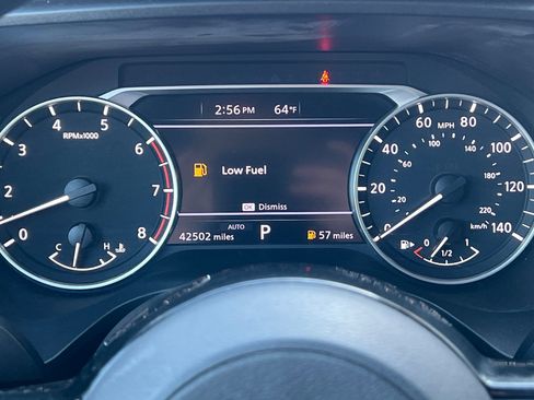 Used 2023 Nissan Rogue SV image 35