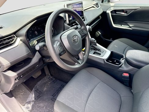 Used 2024 Toyota RAV4 XLE w/ Convenience Package image 26