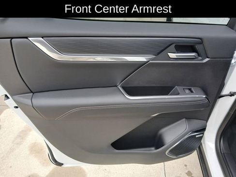 New 2026 GMC Acadia Elevation w/ Elevation Premium Package image 16