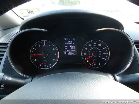 Used 2014 Kia Forte EX FWD image 15
