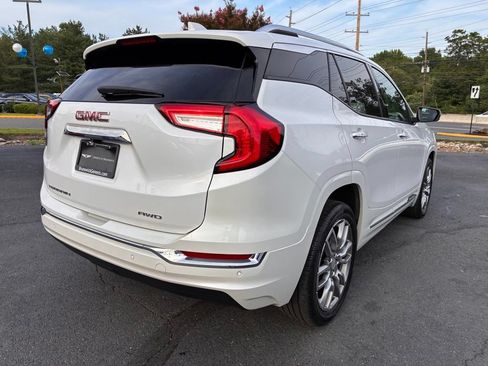 Used 2023 GMC Terrain Denali AWD/4WD image 7