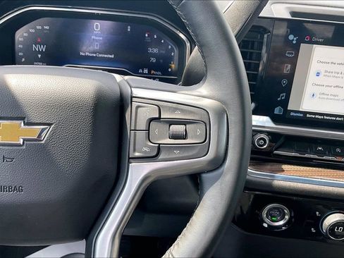 Used 2024 Chevrolet Silverado 1500 LT AWD/4WD image 13