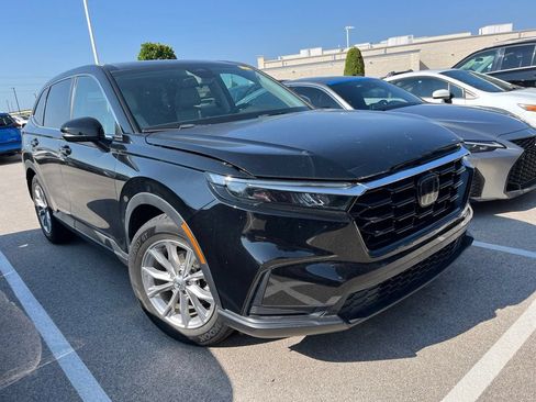 Used 2023 Honda CR-V EX image 2