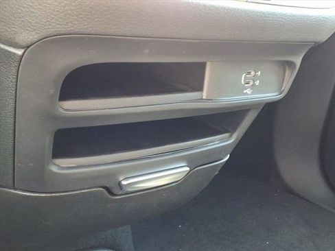 New 2026 Chrysler Pacifica Select image 11