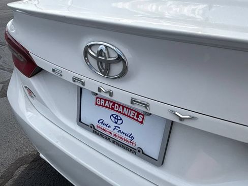 Used 2024 Toyota Camry SE FWD image 31