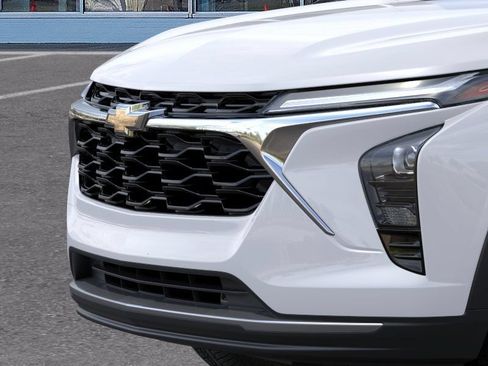New 2026 Chevrolet Trax LT FWD image 13
