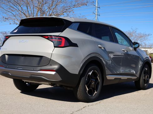 New 2026 Kia Sportage EX image 5