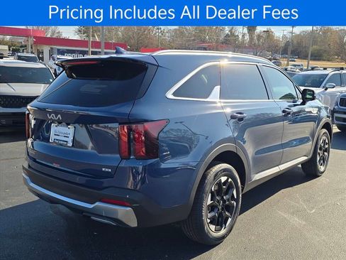 New 2026 Kia Sorento S AWD/4WD image 3