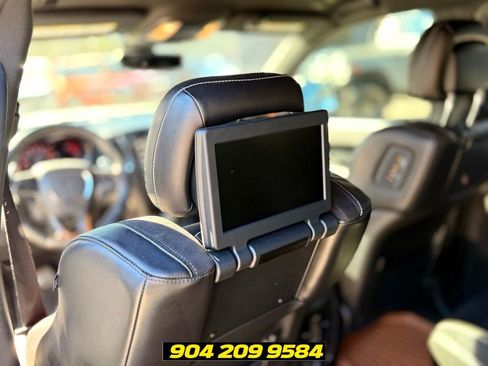 Used 2018 Dodge Durango SRT w/ Trailer Tow Group IV AWD/4WD image 37