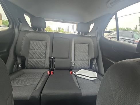 Used 2018 Chevrolet Equinox LT AWD/4WD image 13