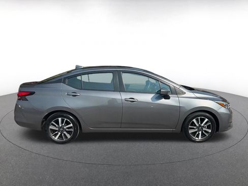 Used 2025 Nissan Versa SV FWD image 16